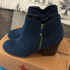 Style & Co Blue Ankle Boots with Modern Flair